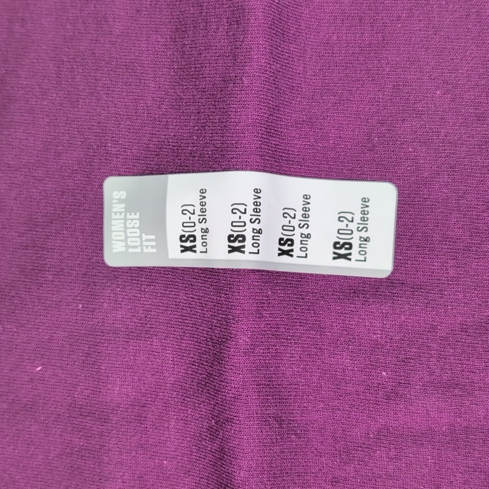 Carhartt Loose Fit Long Sleeve Graphic T-Shirt in Eggplant Women's Size XS - Picture 5 of 10